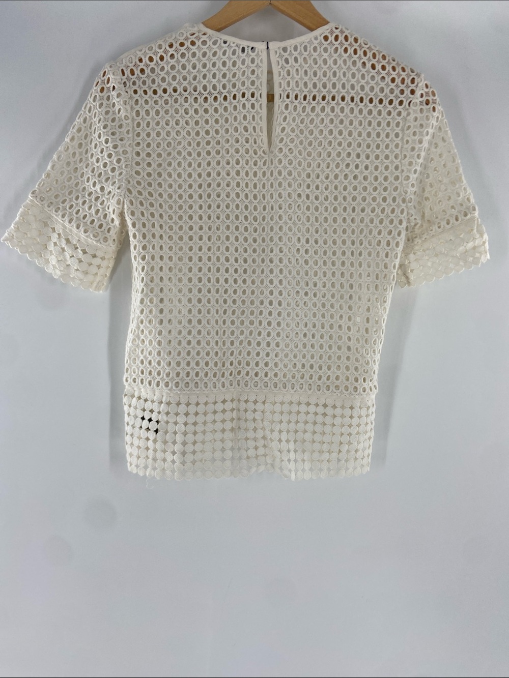 Dolce Vita White Knit Short Sleeve Tee Size S Gently Used - Picture 2 of 2